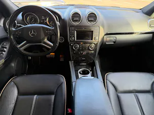 MERCEDES-BENZ ML 300 CDI Blue Efficiency 4Matic 7G-Tronic