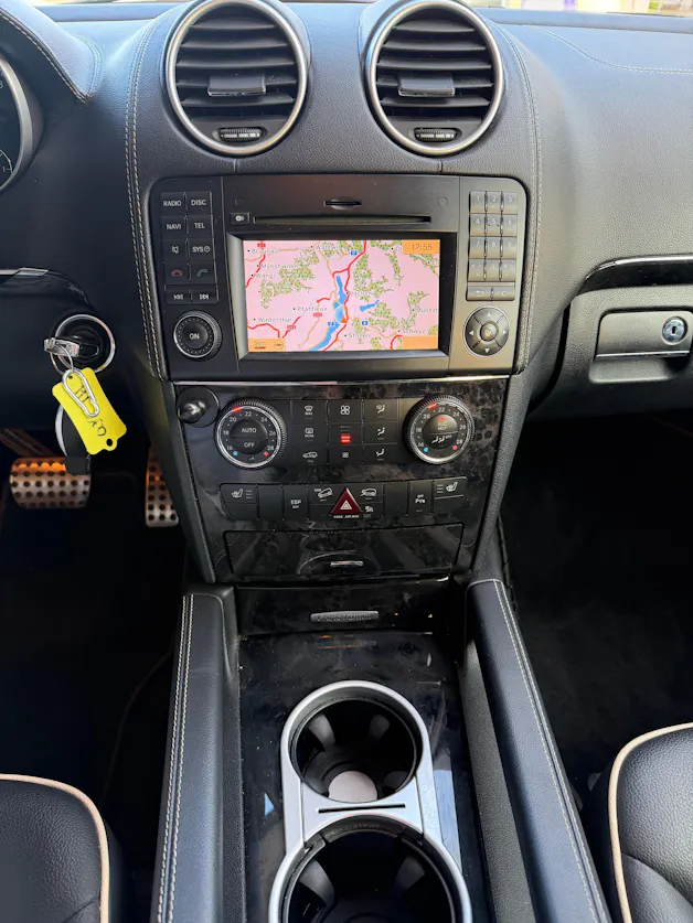 MERCEDES-BENZ ML 300 CDI Blue Efficiency 4Matic 7G-Tronic