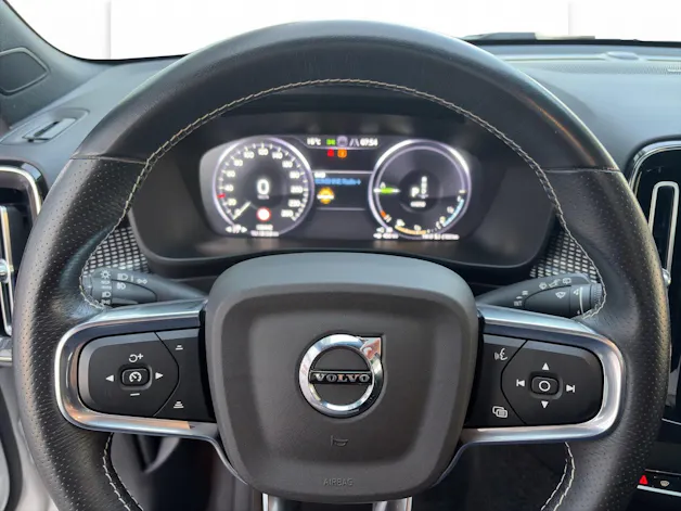 VOLVO XC40 1.5 T5 PiH R-Design