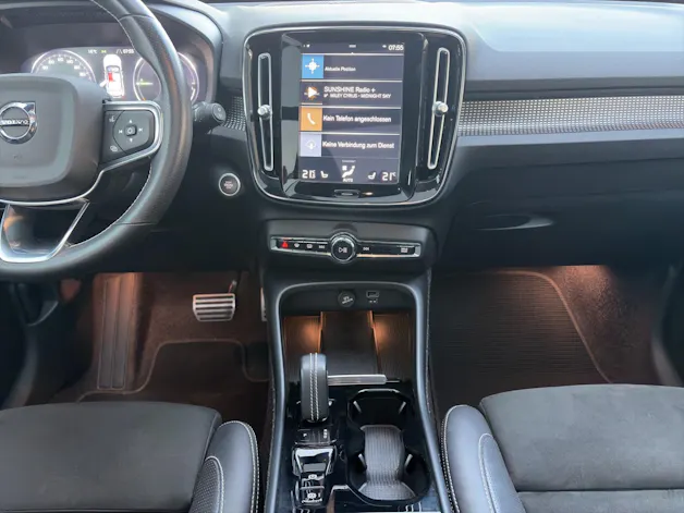 VOLVO XC40 1.5 T5 PiH R-Design