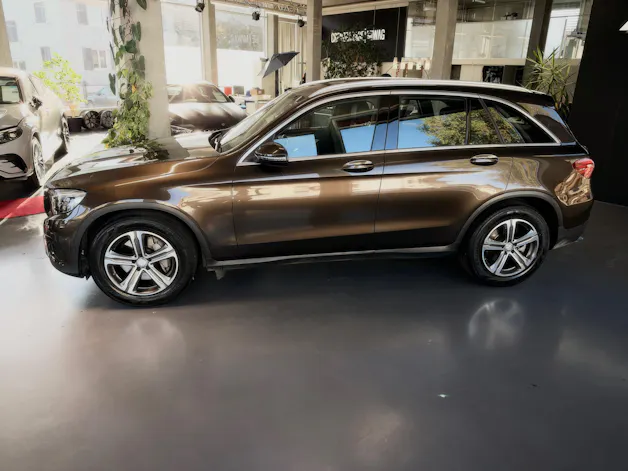 MERCEDES-BENZ GLC 220 d Exclusive 4Matic 9G-Tronic