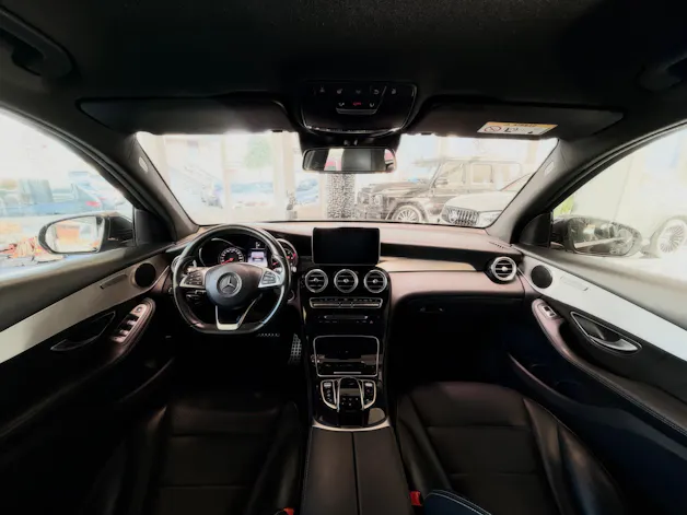 MERCEDES-BENZ GLC 220 d Exclusive 4Matic 9G-Tronic