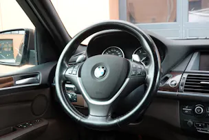 BMW X5 xDrive 30d "* CH Auto * 7 Places * Tempomat * Camera recul * sièges chauffants/électriques * Hayon Electrique *"