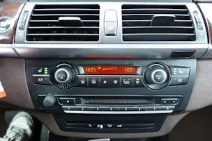 BMW X5 xDrive 30d "* CH Auto * 7 Places * Tempomat * Camera recul * sièges chauffants/électriques * Hayon Electrique *"