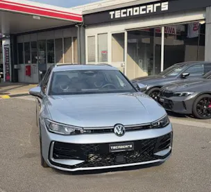 VW Passat 2.0 TDI R-Line 4M