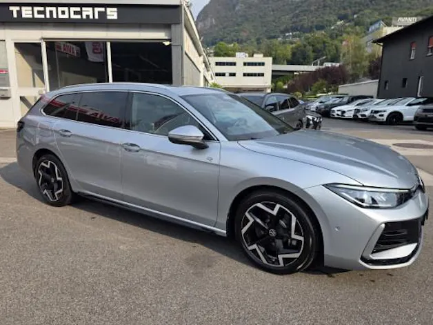 VW Passat 2.0 TDI R-Line 4M
