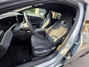 VW Passat 2.0 TDI R-Line 4M