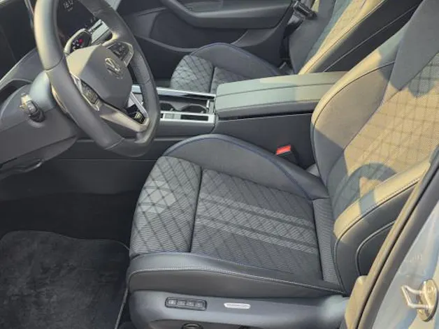 VW Passat 2.0 TDI R-Line 4M