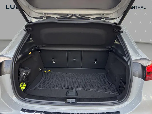 MERCEDES-BENZ GLA 220d 4Matic 8G-DCTSwiss Star