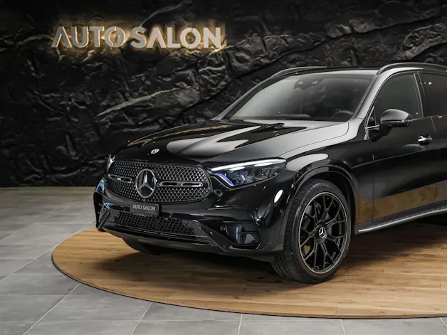MERCEDES-BENZ GLC 300 d 4Matic 9G-Tronic *ALL BLACK*21" Felgen*Digital LIGHT*AHK*