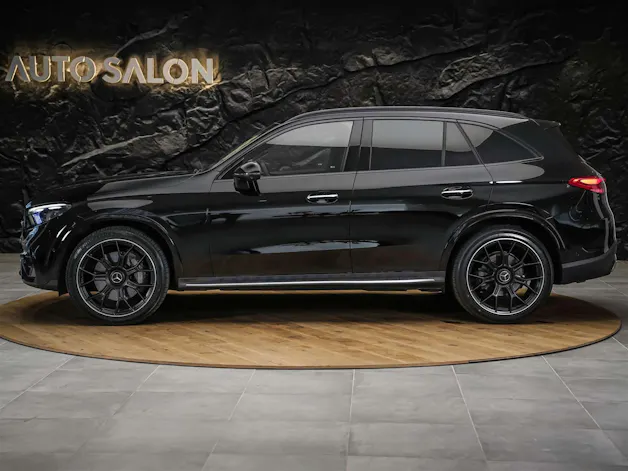 MERCEDES-BENZ GLC 300 d 4Matic 9G-Tronic *ALL BLACK*21" Felgen*Digital LIGHT*AHK*