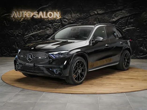 MERCEDES-BENZ GLC 300 d 4Matic 9G-Tronic *ALL BLACK*21" Felgen*Digital LIGHT*AHK*