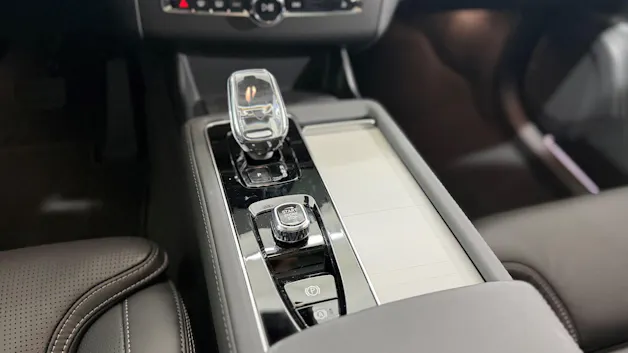 VOLVO XC90 2.0 T8 TE Ultra Bright eA