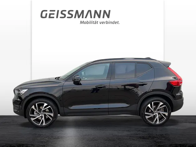 VOLVO XC40 2.0 B4 MH R-Design AWD