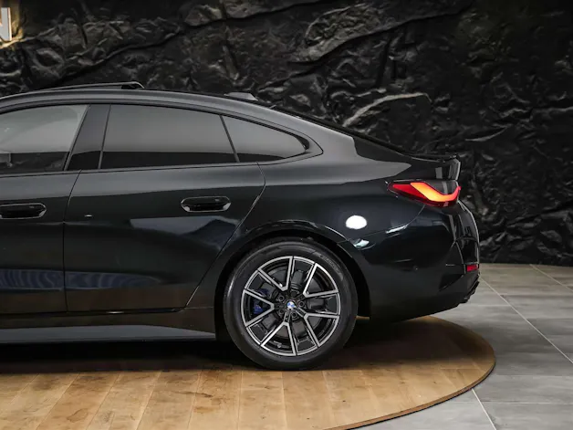 BMW M440i xDrive Gran Coupé Steptronic *Facelift 2025*Panorama*Harman/Kardon*Head-UP*
