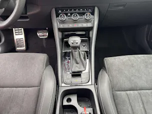 SKODA Karoq 2.0 TSi SportLine 4x4 DSG-Automat