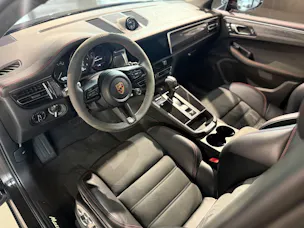 PORSCHE Macan GTS PDK