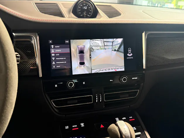 PORSCHE Macan GTS PDK