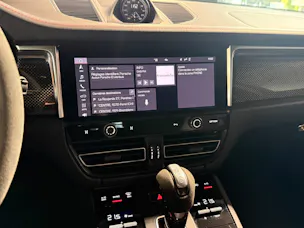 PORSCHE Macan GTS PDK