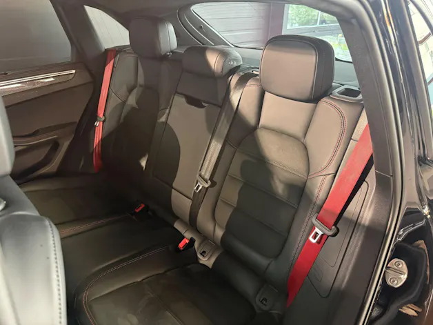 PORSCHE Macan GTS PDK
