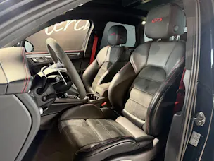 PORSCHE Macan GTS PDK