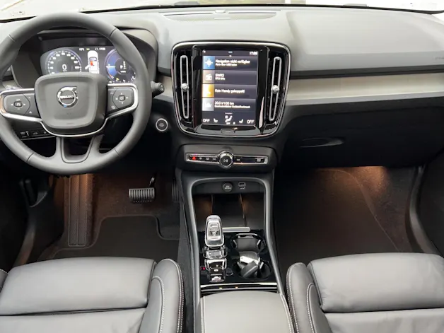 VOLVO XC40 1.5 T5 PiH Inscription