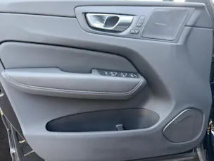 VOLVO XC60 2.0 T6 TE Plus Dark eAWD