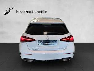 MERCEDES-BENZ A 250 4M AMG W177