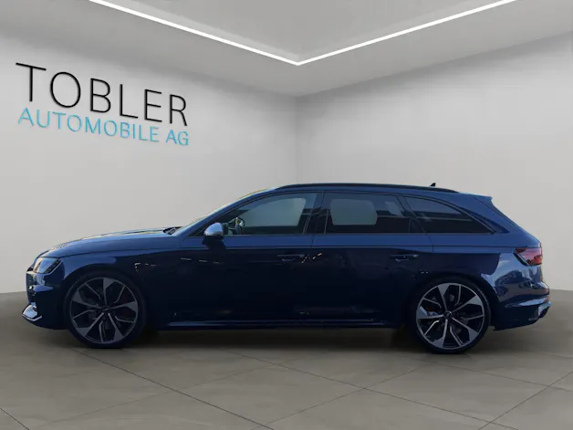 AUDI RS4 Avant 2.9 TFSI quattro tiptronic