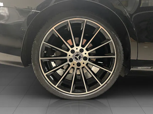 MERCEDES-BENZ E 200 AMG Line 9G-Tronic