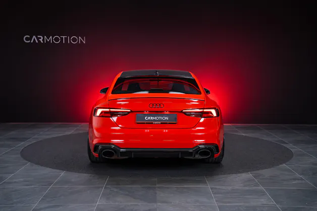 AUDI RS5 Coupé 2.9 V6 TFSI quattro T-Tronic / Carbon Paket / Alcantara-Lenkrad / Bang&Olufsen