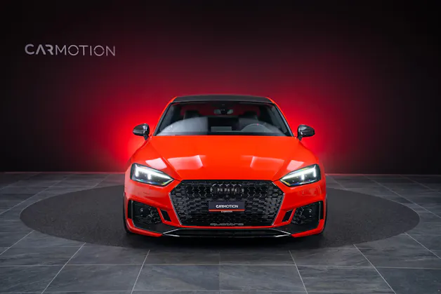 AUDI RS5 Coupé 2.9 V6 TFSI quattro T-Tronic / Carbon Paket / Alcantara-Lenkrad / Bang&Olufsen
