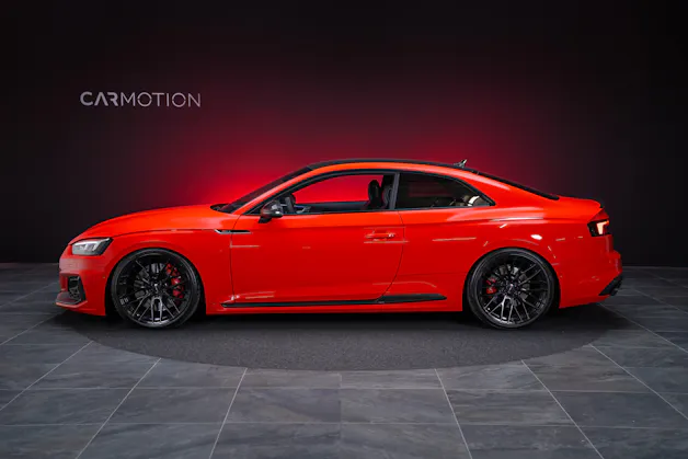 AUDI RS5 Coupé 2.9 V6 TFSI quattro T-Tronic / Carbon Paket / Alcantara-Lenkrad / Bang&Olufsen