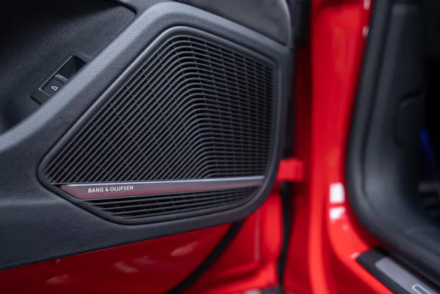 AUDI RS5 Coupé 2.9 V6 TFSI quattro T-Tronic / Carbon Paket / Alcantara-Lenkrad / Bang&Olufsen