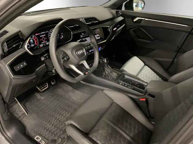 AUDI RS Q3 2.5 TFSI quattro S tronic