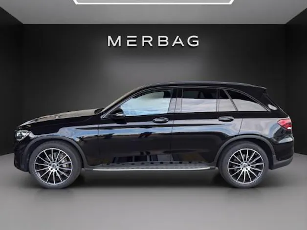 MERCEDES-BENZ GLC 200 AMG Line 4Matic
