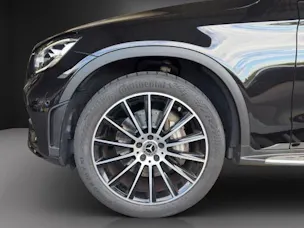 MERCEDES-BENZ GLC 200 AMG Line 4Matic
