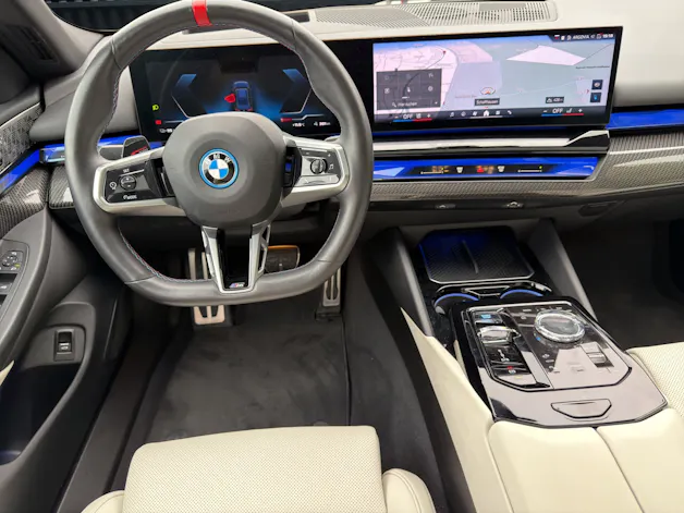 BMW i5 G61 Touring M60 xDrive M Sportpaket Pro