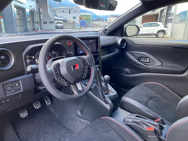Toyota GR Yaris 1.6 Turbo Aero Paket, Vertikale HB