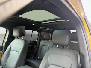 Land Rover Defender 110 3.0 D I6 350 Trophy Edition Yellow