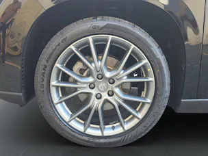 Leapmotor C10 1.5 REEV Design