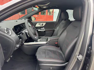 MERCEDES-BENZ GLA-Klasse H247 GLA 250 AMG Line 4matic