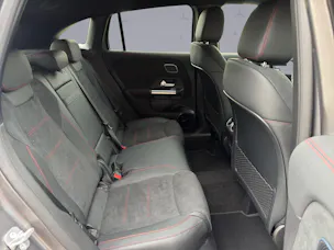 MERCEDES-BENZ GLA-Klasse H247 GLA 250 AMG Line 4matic