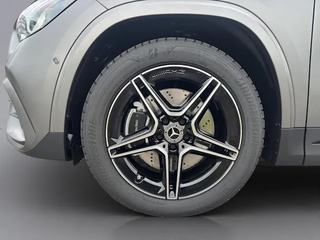 MERCEDES-BENZ GLA-Klasse H247 GLA 250 AMG Line 4matic