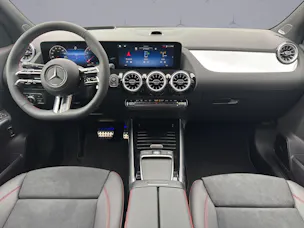 MERCEDES-BENZ GLA-Klasse H247 GLA 250 AMG Line 4matic