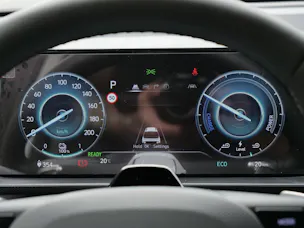 HYUNDAI Inster 49 kWh Electric Amplia