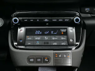 HYUNDAI Inster 49 kWh Electric Amplia