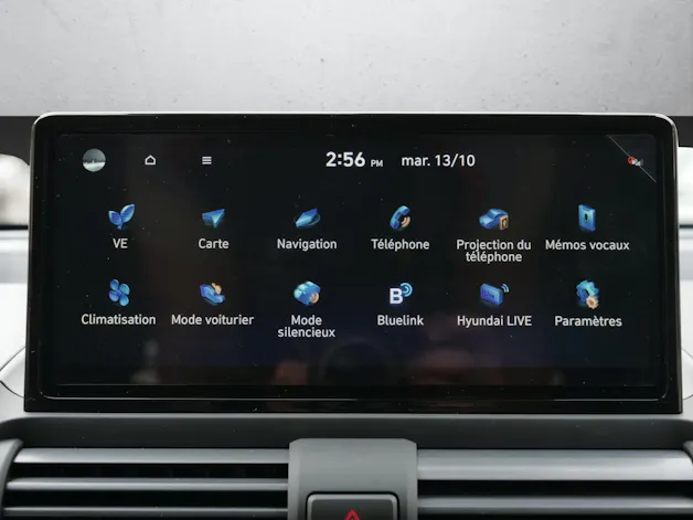 HYUNDAI Inster 49 kWh Electric Amplia