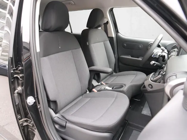 HYUNDAI Inster 49 kWh Electric Amplia