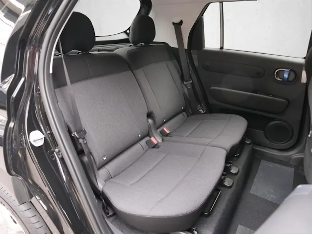 HYUNDAI Inster 49 kWh Electric Amplia